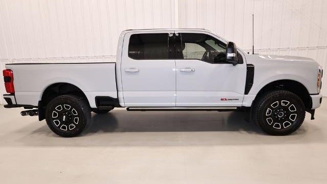 2025 Ford F-350 Super Duty XLT