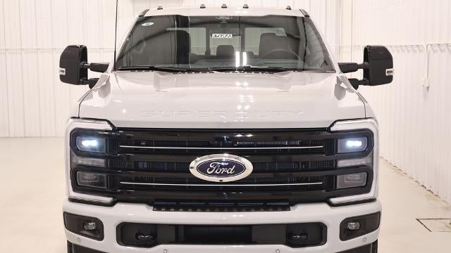 2025 Ford F-350 Super Duty XLT