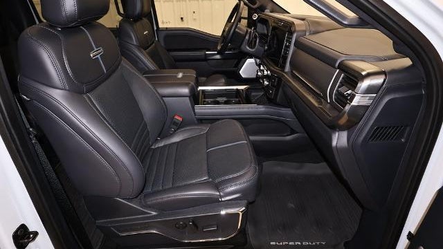 2025 Ford F-350 Super Duty XLT