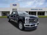 2025 F-350 Super Duty Thumbnail 1