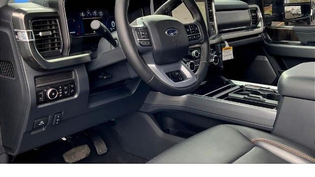 2025 Ford F-350 Super Duty King Ranch