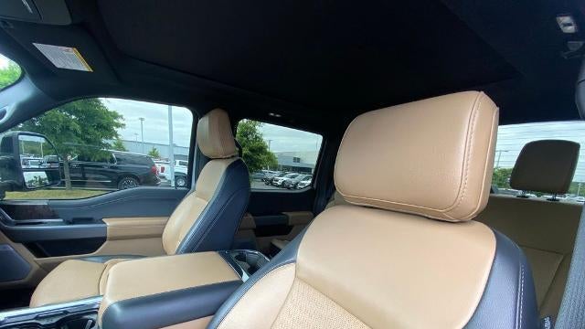 2025 Ford F-350 Super Duty Platinum