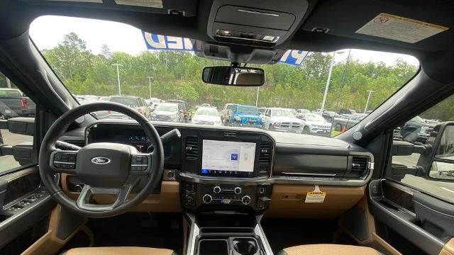 2025 Ford F-350 Super Duty Platinum