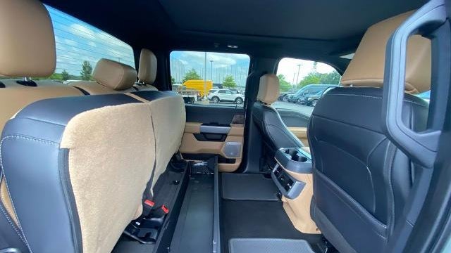 2025 Ford F-350 Super Duty Platinum