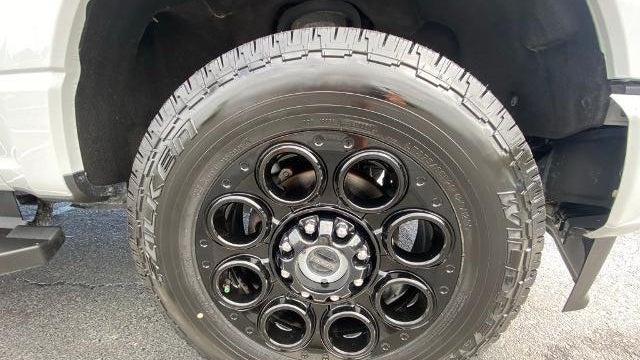 2025 Ford F-350 Super Duty Platinum