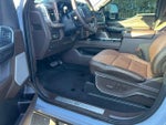 2025 F-350 Super Duty Thumbnail 6