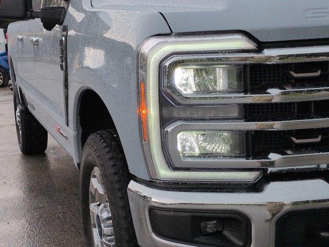 2025 Ford F-350 - $76,994