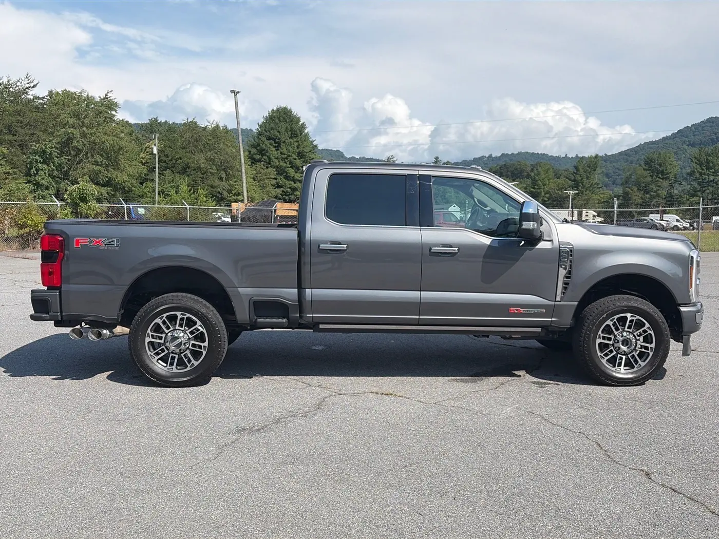 2026 Ford F-350 - $92,822