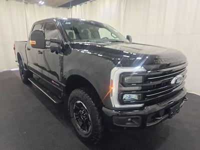 2026 Ford F-350 Super Duty 4X4 Platinum 4DR Crew Cab 6.8 FT. SB SRW Pickup