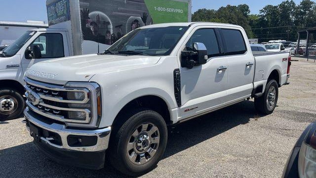 2023 Ford F-350 Super Duty XLT