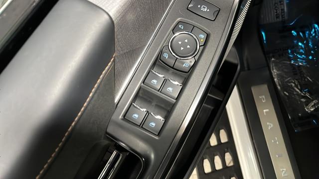 2023 Ford F-350 Super Duty XLT