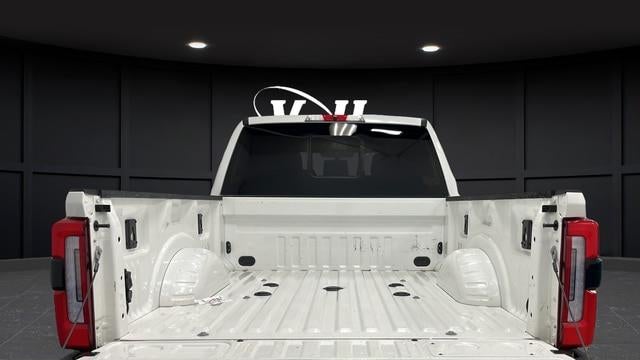 2023 Ford F-350 Super Duty XLT