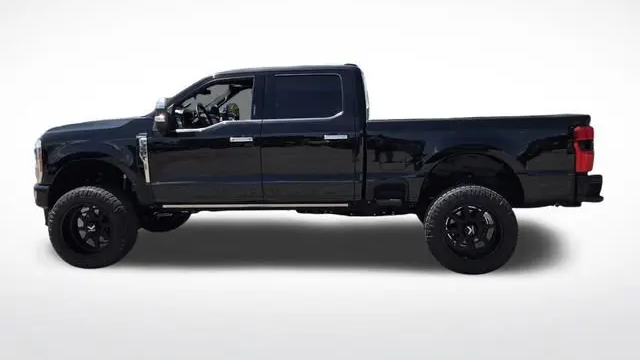 2023 Ford F-350 Super Duty XLT