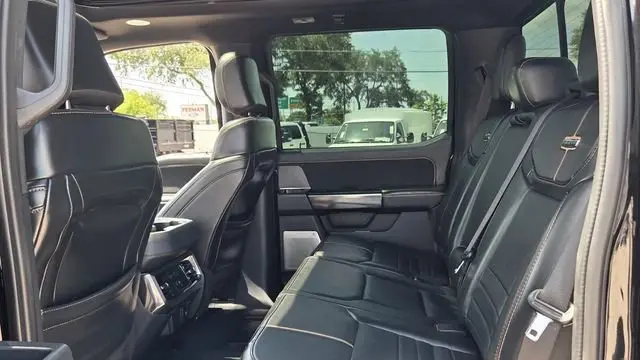 2023 Ford F-350 Super Duty XLT