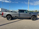2024 F-350 Super Duty Thumbnail 4