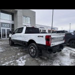 2024 F-350 Super Duty Thumbnail 3