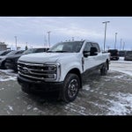 2024 F-350 Super Duty Thumbnail 4