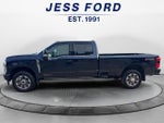 2024 F-350 Super Duty Thumbnail 2
