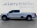 2025 F-350 Super Duty Thumbnail 2