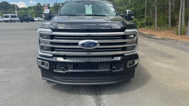 2025 Ford F-350 Super Duty Platinum