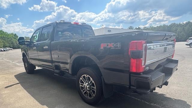 2025 Ford F-350 Super Duty Platinum