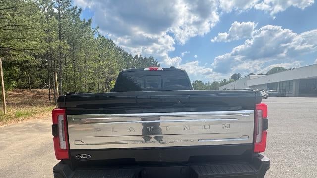 2025 Ford F-350 Super Duty Platinum