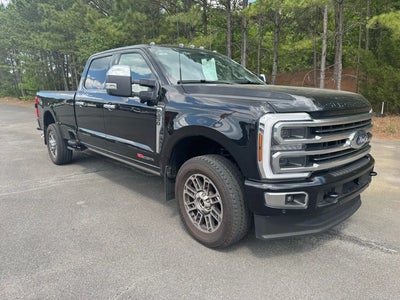 Photo of a 2025 Ford F-350 Super Duty 4X4 Lariat 4DR Crew Cab 8 FT. LB SRW Pickup for sale