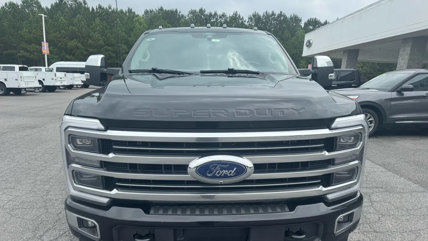 2025 Ford F-350 Super Duty King Ranch