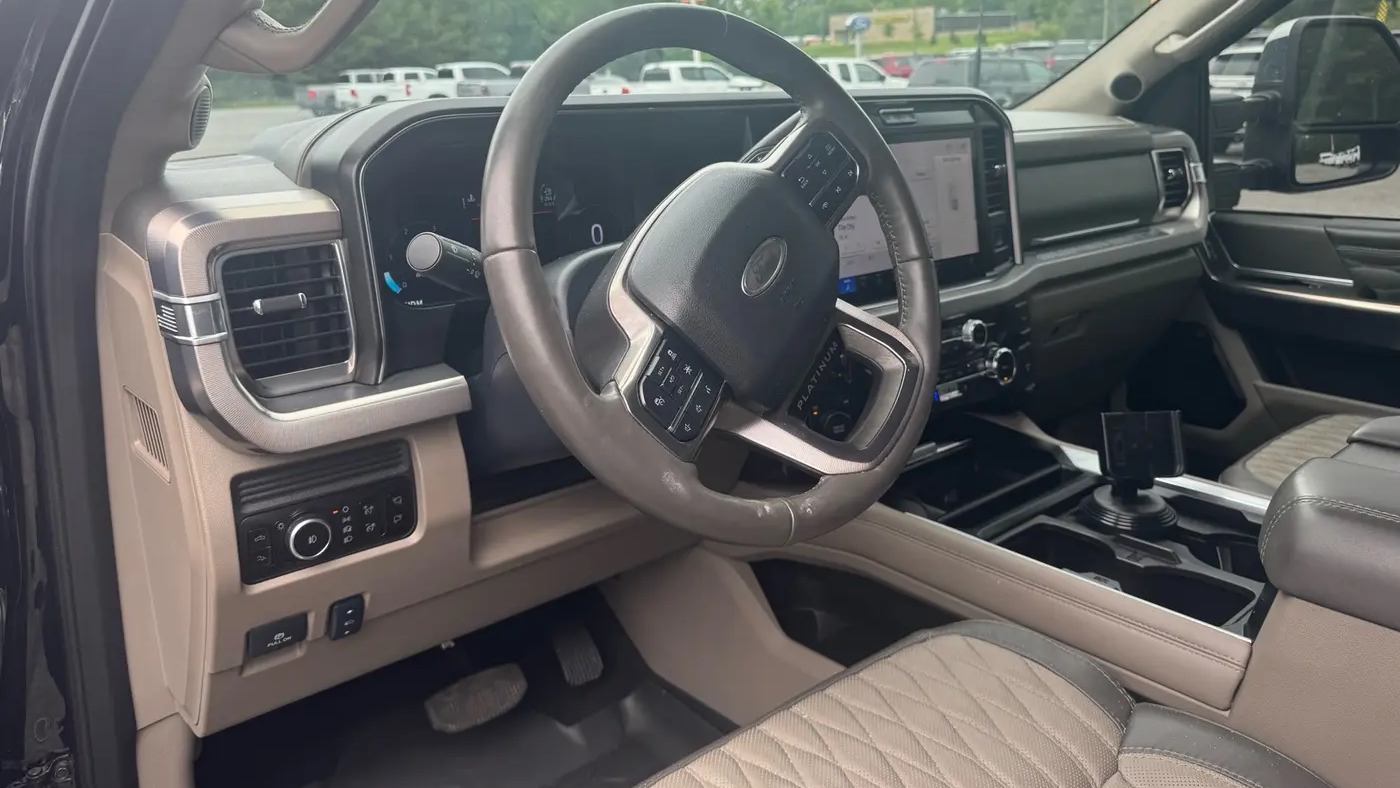 2025 Ford F-350 Super Duty King Ranch