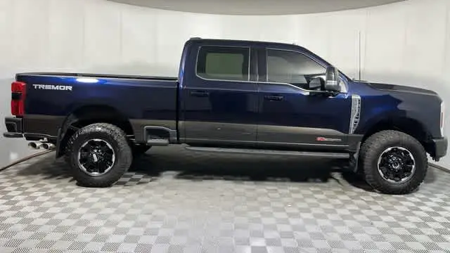 2025 Ford F-350 Super Duty XLT