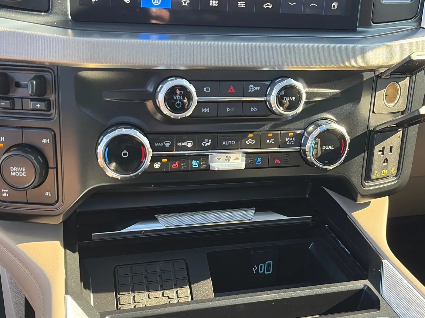 2025 Ford F-350 - $79,680