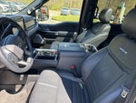 2025 F-350 Super Duty Thumbnail 1