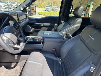 2025 Ford F-350 Super Duty 4X4 Platinum 4DR Crew Cab 6.8 FT. SB SRW Pickup