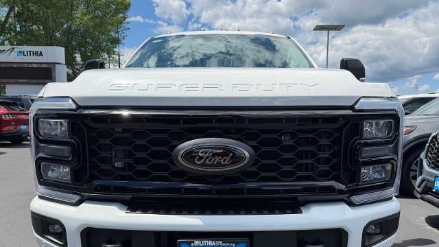 2026 Ford F-350 Super Duty Platinum