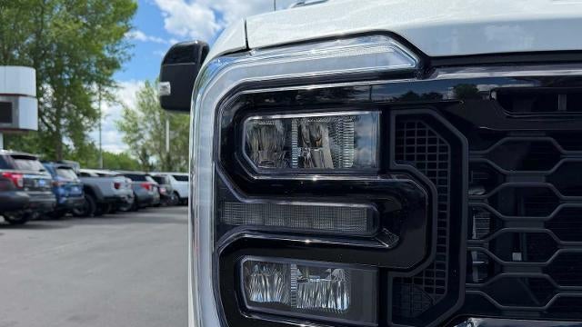 2026 Ford F-350 Super Duty Platinum