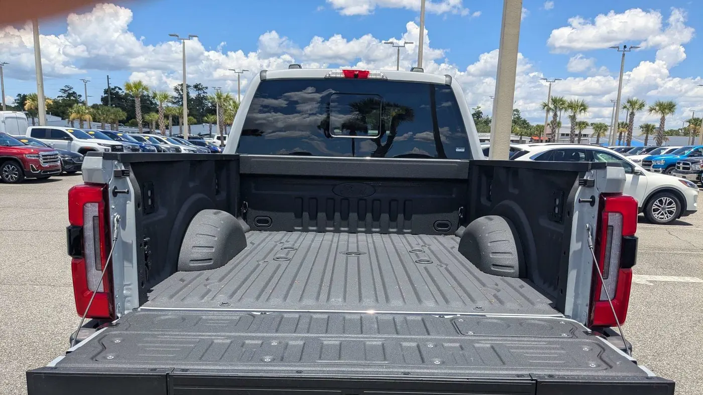 2026 Ford F-350 Super Duty King Ranch
