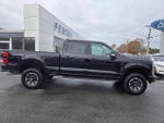 2024 F-350 Super Duty Thumbnail 3