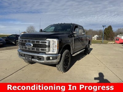 2025 Ford F-350 Super Duty 4X4 King Ranch 4DR Crew Cab 6.8 FT. SB SRW Pickup
