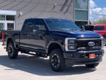 2023 F-350 Super Duty Thumbnail 3