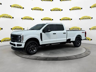 2024 Ford F-350 Super Duty 4X4 XL 4DR Crew Cab 6.8 FT. SB SRW Pickup