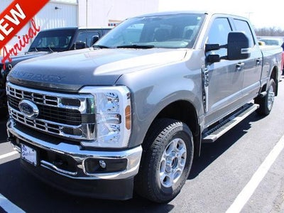 2025 Ford F-350 Super Duty 4X4 King Ranch 4DR Crew Cab 6.8 FT. SB SRW Pickup