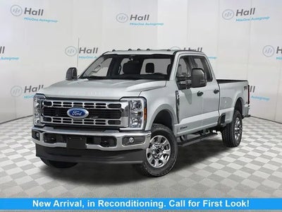 2026 Ford F-350 Super Duty 4X4 Platinum 4DR Crew Cab 6.8 FT. SB SRW Pickup