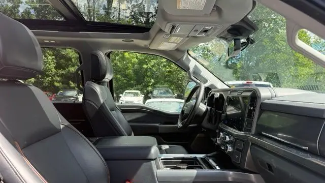 2025 Ford F-350 Super Duty King Ranch