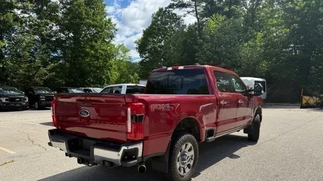 2025 Ford F-350 Super Duty King Ranch