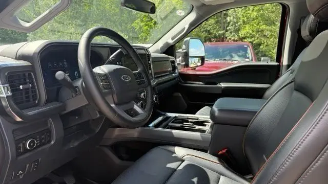 2025 Ford F-350 Super Duty King Ranch