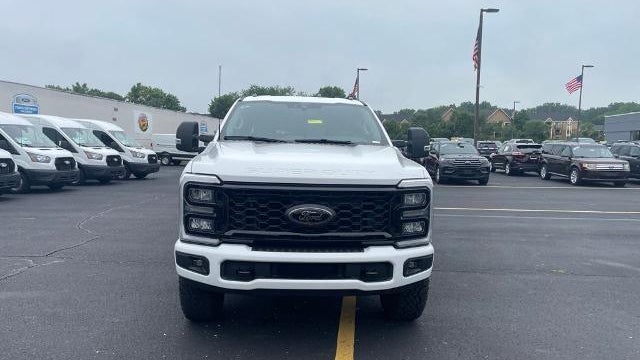 2025 Ford F-350 Super Duty King Ranch