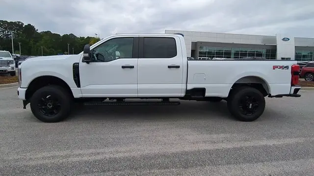 2025 Ford F-350 Super Duty King Ranch