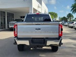 2023 F-350 Super Duty Thumbnail 4