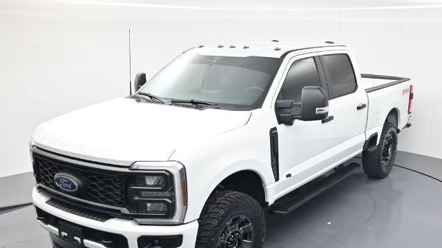 2025 Ford F-350 Super Duty Lariat