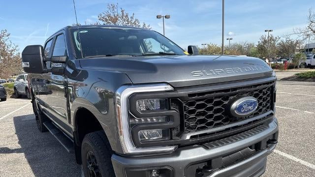 2026 Ford F-350 Super Duty Platinum